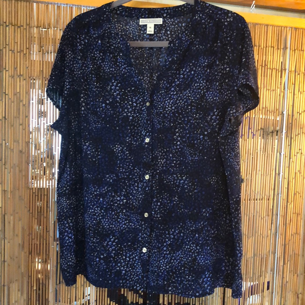 Ladies blue pattern top XL